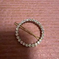 クリスタル装飾の円形ヘアピン