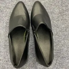 Item thumbnail for item e6fdc480-620f-4e85-937b-e851063327ca