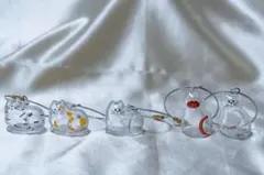 ネコ　毛玉入れ　セット　アクリルチャーム　新品