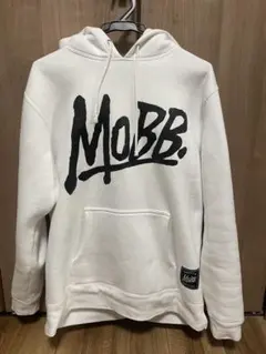 MOBB フロントロゴ ホワイトパーカー