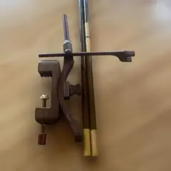 ヘラブナ釣り用竿かけ 小節竹➕天然木万力（竿枕付き） - メルカリ