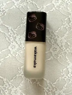 wakemake Qoo10限定 ハローキティ コラボ ファンデ 19 30ml