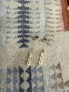 anemoneクリアイヤリング