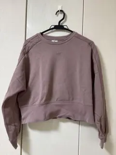 【美品】adidas（アディダス）のクロップドスウェットトップス