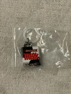 チロルチョコ めじるしアクセサリー milk