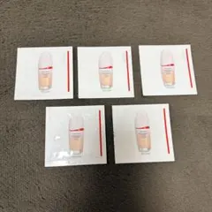 資生堂　サンプル エッセンス スキングロウ ファンデーション 220 5包