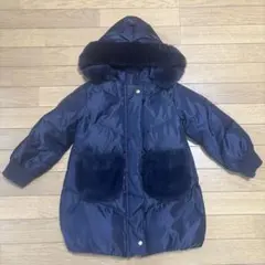 アプレレクールダウン　取り外しフード有り。ファー付き