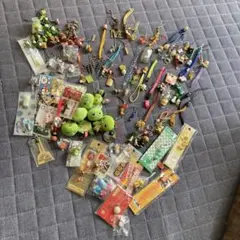 多様なキャラクター ストラップ 約100個セット