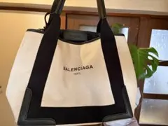 BALENCIAGA トートバッグM ポーチ付のサムネイル