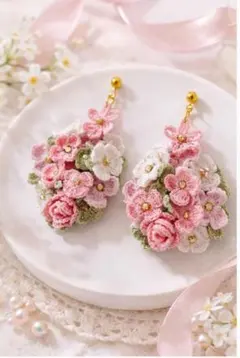 ハンドメイド フラワーピアス ピンク
