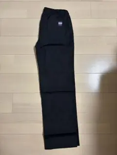 FOLK スクラブ 新品 パンツ Mサイズ ブラック