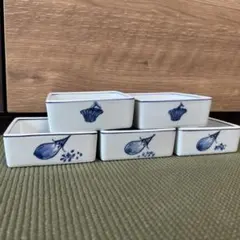 ⁠【未使用・箱付】高級有田焼 染付 なす絵 角小鉢 5客揃え 和食器 角鉢⁠