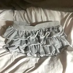 グレーフリルスカート