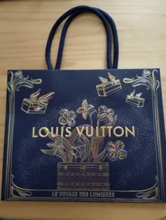 LOUIS VUITTON　2025 クリスマス限定 ホリデーショップ袋