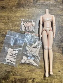 オビツ23cm ボディ素体 ナチュラル　パーツ　セット