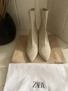 ZARAファブリックヒールショートブーツ　37