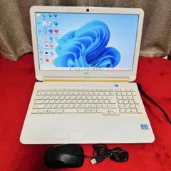パソコン】HPオールインワンデスクトップ ホワイト 22-b250jp 中古品