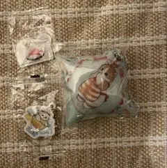 くら寿司モフサンド　クッションチャーム　ラバーチャーム　アクリルステッカー　３点