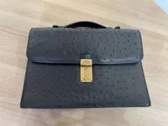 美品✨】ルイ ヴィトン ビジネスバッグ タイガ セルヴィエットクラド