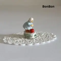 赤ちゃんのベカシーヌ　② フェーブ　フランス　陶器　ミニチュア　置物　アニメ