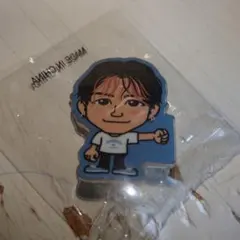 25799 FANTASTICS　瀬口黎弥さんフラッグアクセサリー新品ガチャ