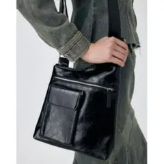 Item thumbnail for item 6c5d9645-f7c0-47de-af1a-0a574deadf31