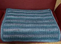 ハンドメイド　ブランケット　膝掛け　マルチカバー　ワッフル編み　グリーン系