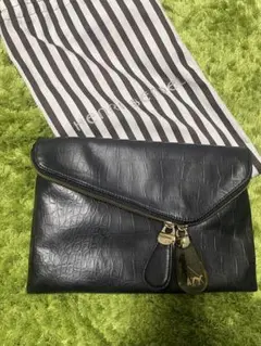 Henri Bendel 黒レザーショルダーバッグ レザーショルダーバッグ KBN16453 平野鞄