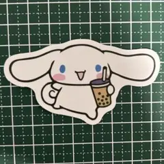 防水ステッカー　サンリオ　シナモンロール　キャラクター　タピオカ　F