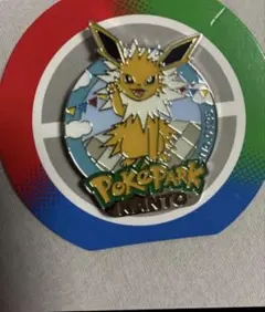 再値下】ポケモンセンター シンガポール限定 ピンバッジ ソルガレオ