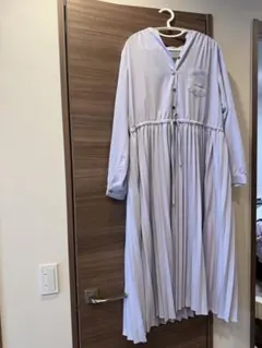 Milk tea シャツワンピース 長袖　マタニティ服のサムネイル