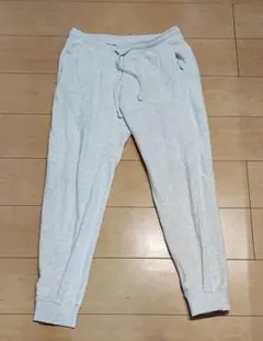 gu ジョガーパンツ
