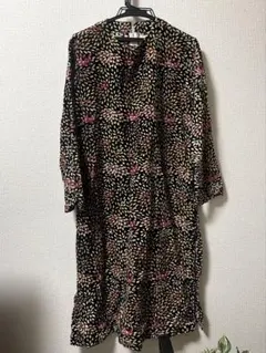 Loungedress odore レオパードVネックドロストワンピース