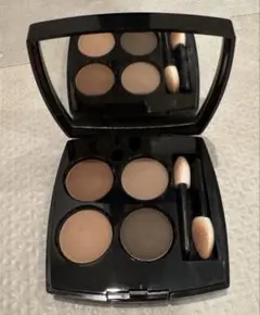 CHANELレキャトル オンブル308