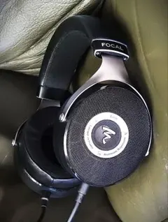 有線ヘッドフォン　FOCAL