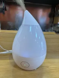 超音波式 卓上加湿器 ホワイト 変色 約40cmの高さのサムネイル