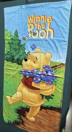 ディズニー　Winnie the Pooh くまのプーさんバスタオル