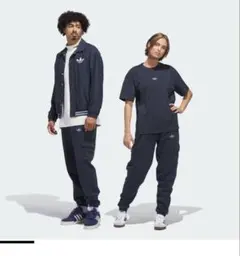 adidas スウェットパンツ　未使用