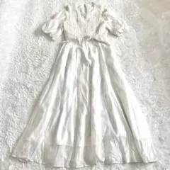 RANDA シャーリングデザイン　オープンショルダー　ワンピース 白　サイズ1