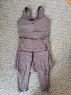 Nike パープル ヨガウェア セット