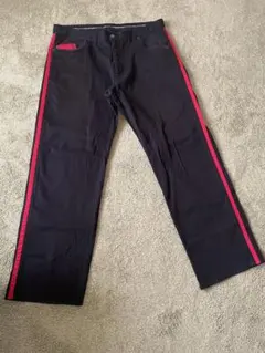 Item thumbnail for item 80e7368f-1aeb-4de0-962f-517596478aa1