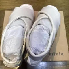 お値下げしました！minia 厚底クロスパフサンダル LL (38) アイボリーのサムネイル
