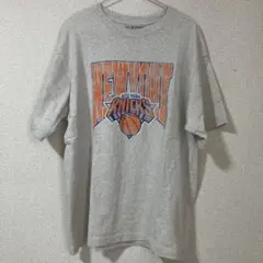 ☆オフザコート　ニックス　NBA Tシャツ　ジャーナルスタンダードレリューム☆のサムネイル
