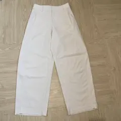 UNIQLO ジャージーバレルレッグパンツ　オフホワイト　Mサイズ