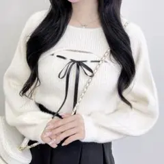 フェザーリブデコルテオープンリボンニットINGNI M ホワイト