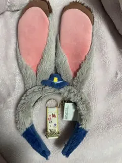 Item thumbnail for item 3855314a-7135-41bb-8fb0-d8038d4606df