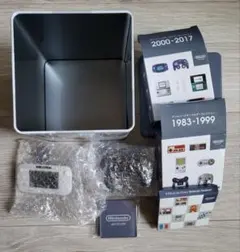 NintendoMuseum限定セット キーホルダー、マグネット（缶のおまけ有）