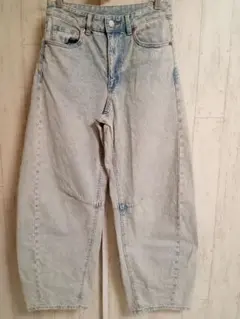 GUバレルレッグジーンズ　S