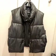 ZARA ダウンベスト　M