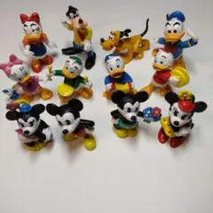 ディズニー　フィギュア 12体セット